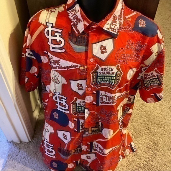 Source Unknown Other - Men’s used button front size XL multicolored red St Louis Cardinals MLB baseball